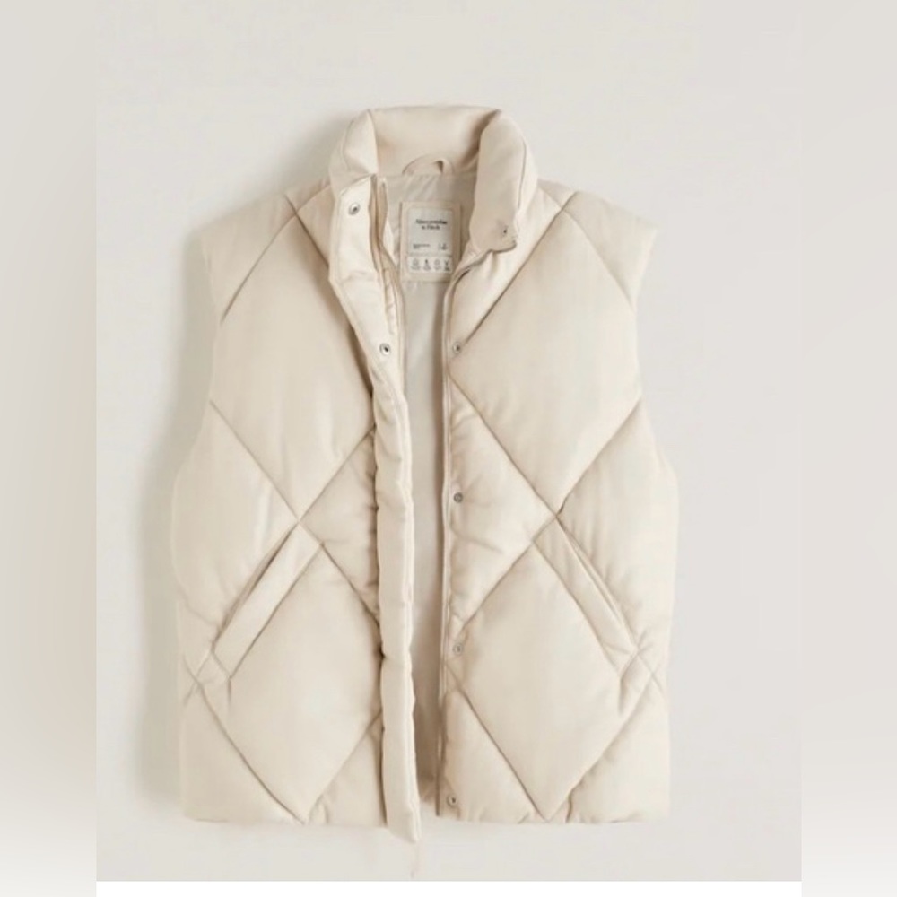 ABERCROMBIE QUILTED VEST